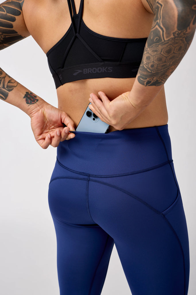 Women's Brooks Spark Tights. Dark Blue. Rear view.