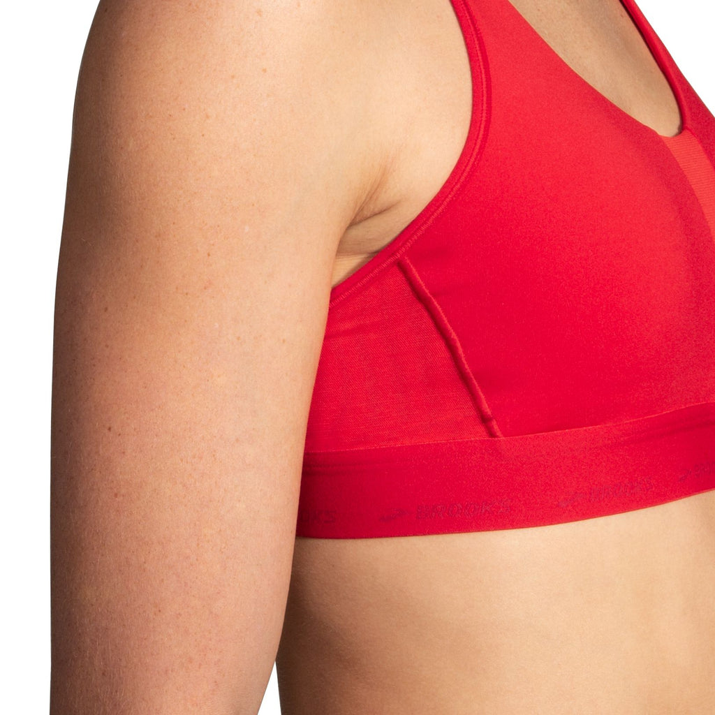 Women's Brooks Plunge Sports Bra 3.0. Red. Side view.