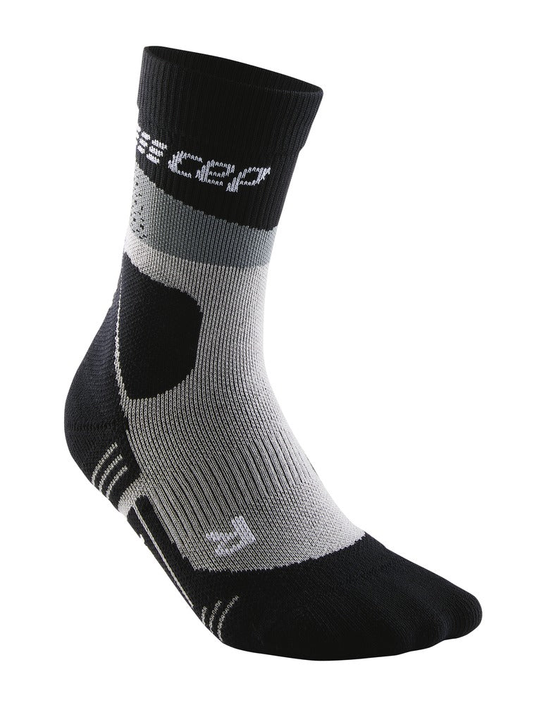 Women's CEP Max Cushion Mid Cut Socks. Black. Lateral view.