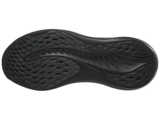 Men's Asics Gel-Nimbus 26. Black upper. Black midsole. Bottom view.