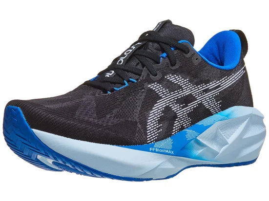 Men's Asics Novablast 5. Black upper. White midsole. Lateral view.