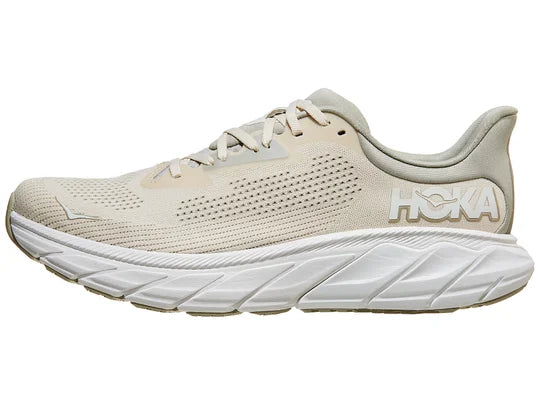 Men's Hoka Arahi 7. Off White upper. White midsole. Lateral view.