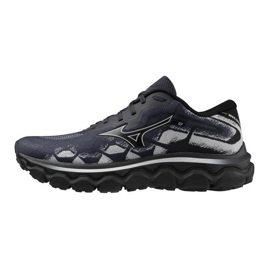 Men's Mizuno Wave Horizon 7. Black upper. Black midsole. Lateral view.