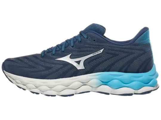 Men's Mizuno Wave Sky 8. Blue upper. White midsole. Lateral view.