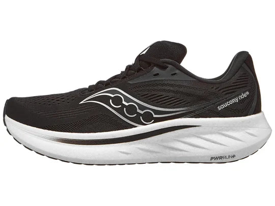 Men's Saucony Ride 18. Black upper. White midsole. Lateral view.