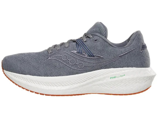 Men's Saucony Triumph RFG. Navy upper. White midsole. Lateral view.