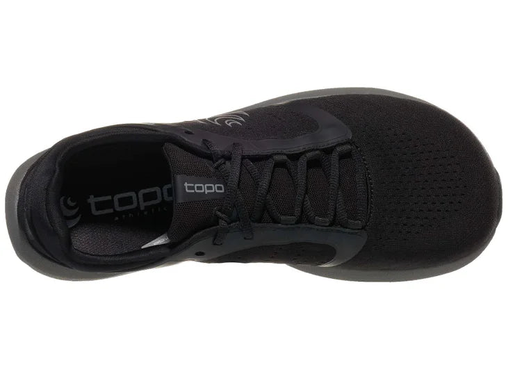 Men's Topo Athletic ST-5. Black upper. Dark grey midsole. Top view.