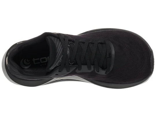 Men's Topo Ultrafly 5. Black upper. Grey midsole. Top view.