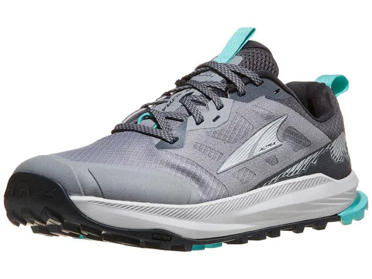 Women's Altra Lone Peak 9. Gray upper. Gray midsole. Lateral view.