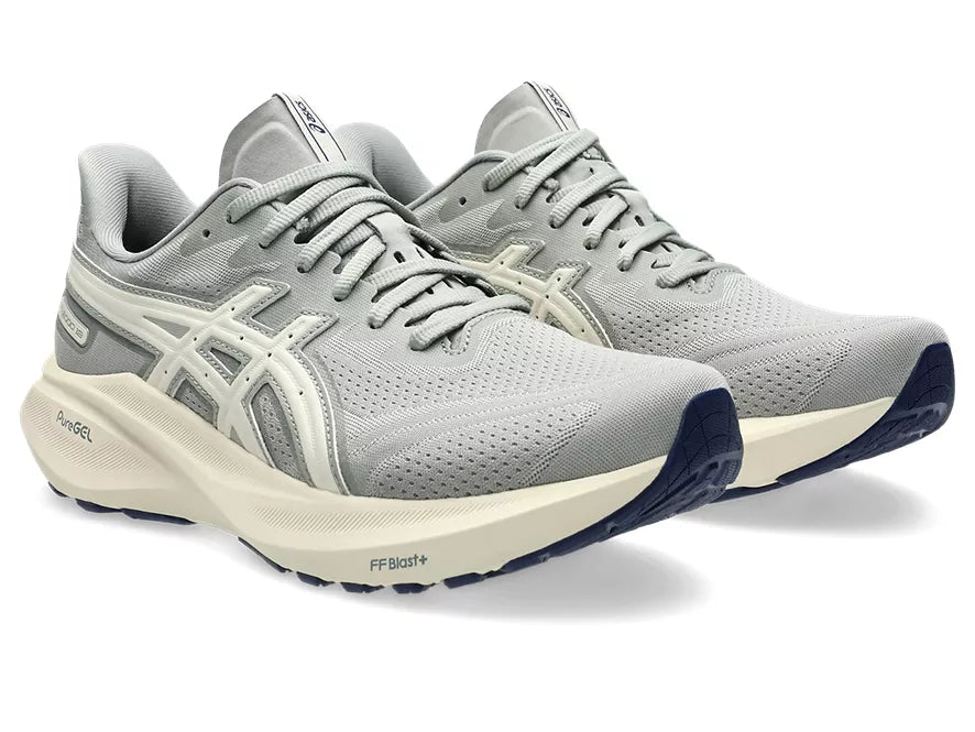 Women's Asics GT-2000 13. Grey upper. Off White midsole. Lateral view.