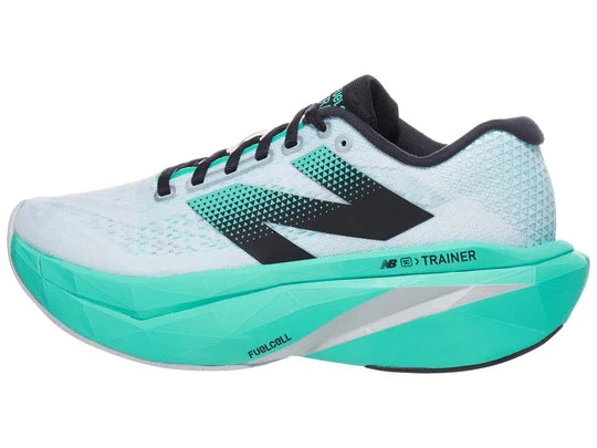 Women's New Balance SuperComp Trainer V3. White upper. Green midsole. Lateral view.