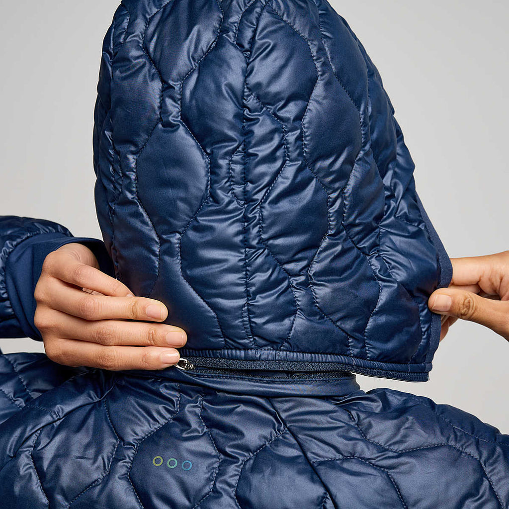 Women's Saucony Hurricane Insulated Jacket. Navy. Hood closeup.