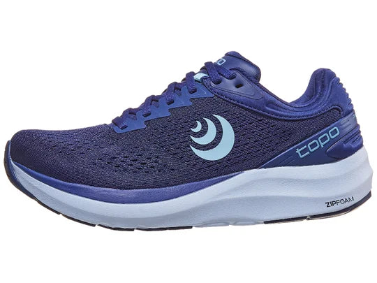 Women's Topo Phantom 3. Purple upper. Blue midsole. Lateral view.