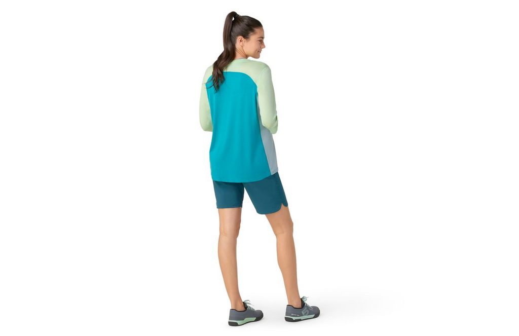 Smartwool Ultralite Three Quarter Length Sleeve | Blue | Rear View